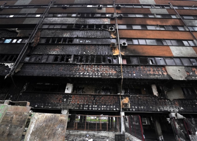 unii proprietari din blocul din km 4 5 distrus de incendiu inca nu au fost despagubiti procesul inainteaza anevoios cu termene lungi si martori multi 67ee3ea4a2f9a