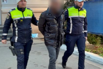 video interlopul tani bancuta arestat preventiv dupa ce a condus baut si a spart un geam in sediul politiei 67f26e8ed733a