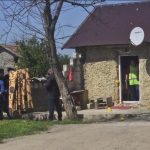 video nenorocire in prima zi de paste o tanara a fost ucisa cu bestialitate 25 de lovituri de cutit in gat 6805a61007008