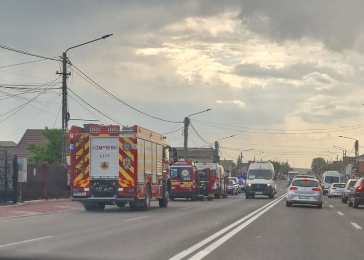 accident rutier in valu lui traian o gravida a ajuns la spital 6818fbf5c4dc8