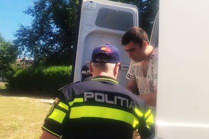 aflat in arest la domiciliu studentul care si a incendiat profesorul a cerut aprobarea instantei sa poata parasi imobilul din cauza unor probleme medicale 682ab0f293c29