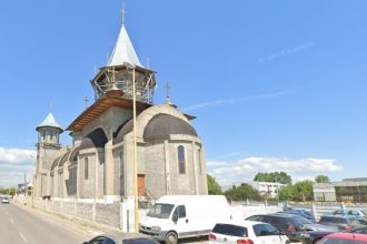 alerta in constanta o persoana a cazut de pe o biserica in zona medeea 6821cbb95da33