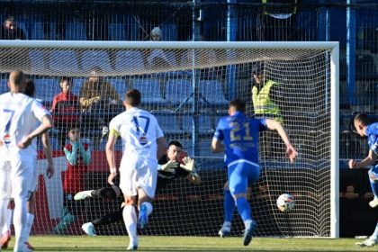 alexandru buzbuchi mvp in victoria cu gloria buzau al treilea penalty aparat ma bucur ca am ajutat echipa galerie foto 6818c48023eeb