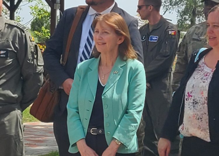 ambasadorul sua in romania kathleen kavalec se retrage 682c2681ca97a