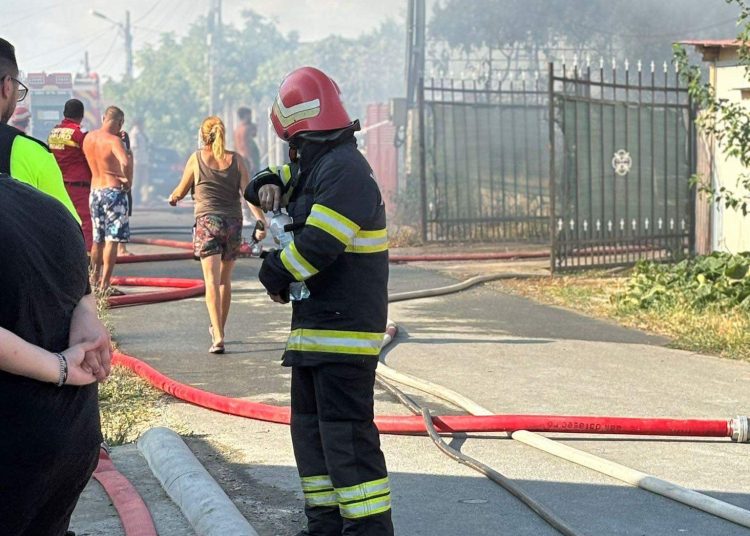 arde o casa in municipiul constanta 682c410ac467b
