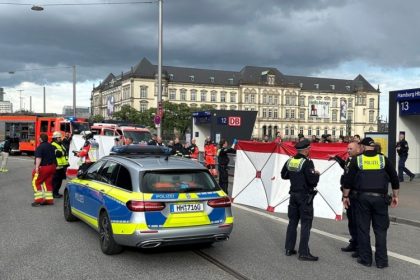 atac in gara din hamburg o femeie a injunghiat cel putin 13 persoane 6830b9c1c98f1