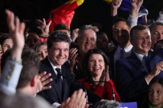 biletelul secret al lui nicusor dan a fost facut public ce promitea inainte de alegeri 682aea2a32dde
