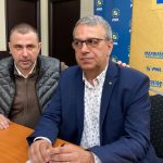 bourceanu il invita pe hutuca sa il traga pe dreapta pe chitac 6818a61856283