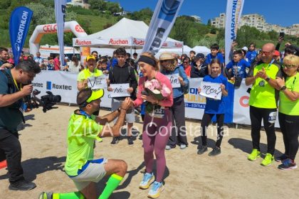 cerere in casatorie la maratonul nisipului andreea stoian i a raspuns da lui dacian ghizila galerie foto video 6829aa68ef844