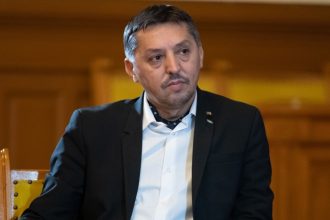 de ce vrea ministrul daniel david sa reformeze evaluarea nationala nu toti copiii sunt buni la romana si matematica 683035fddb5c4