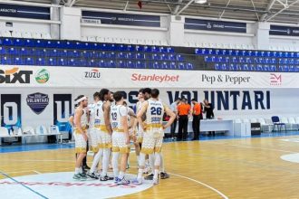 dupa trei infrangeri cu csm tg mures csm constanta va juca pentru locurile 13 16 681ba892dc450