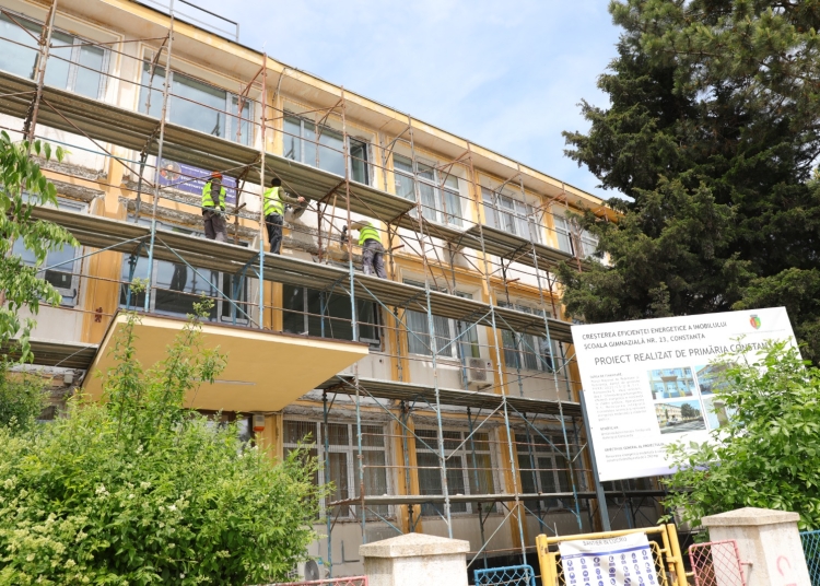 foto continua lucrarile de modernizare la scoala gimnaziala nr 23 constantin brancoveanu din constanta 6836aa53a2d9a