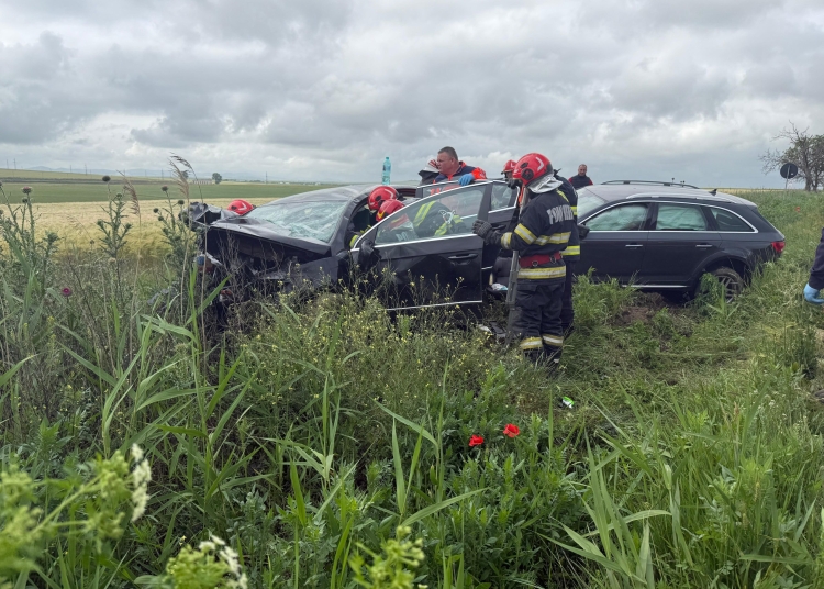 galerie fotovideo accident rutier la iesire din localitatea mihai kogalniceanu judetul tulcea 68346644adce9