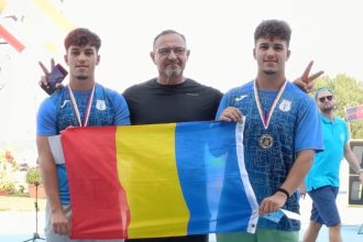 gemenii alexandru si bogdan marica din cernavoda concureaza in bulgaria 681d9eac37270