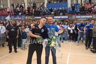 george buricea si handbalistii de la csm constanta despartire emotionanta de fani oriunde ati fi noi va vom iubi galerie foto 6828d0744b5ec