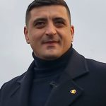 george simion a revenit luni de la viena cum si a petrecut noaptea numararii voturilor 6818ca8016559