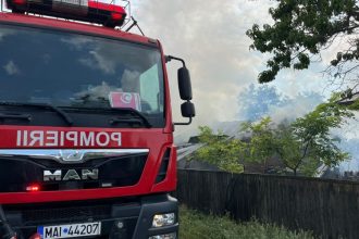 incendiu la o casa din cartierul viile noi 68136c0cae02a