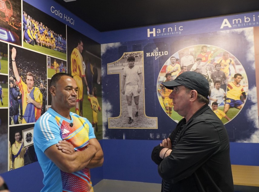 intalnire de legenda la academia hagi intre gheorghe hagi si celebrul cafu cel mai selectionat jucator brazilian galerie foto 681748940e160