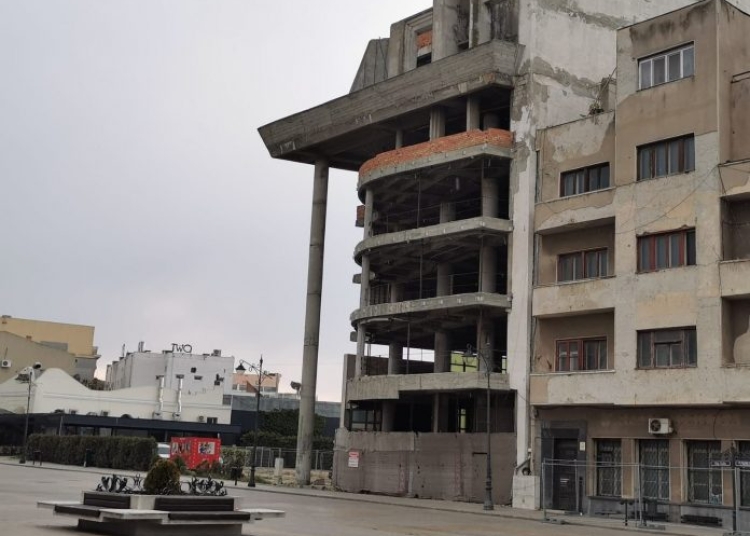 investitorii greci din piata ovidiu vor sa extinda proiectul imobiliar consiliul local constanta decide vanzarea unui teren din vecinatate 6834fc70a0c07