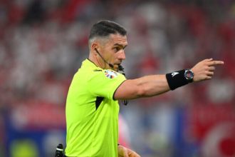 istvan kovacs arbitreaza finala ligii campionilor 68224386ae525