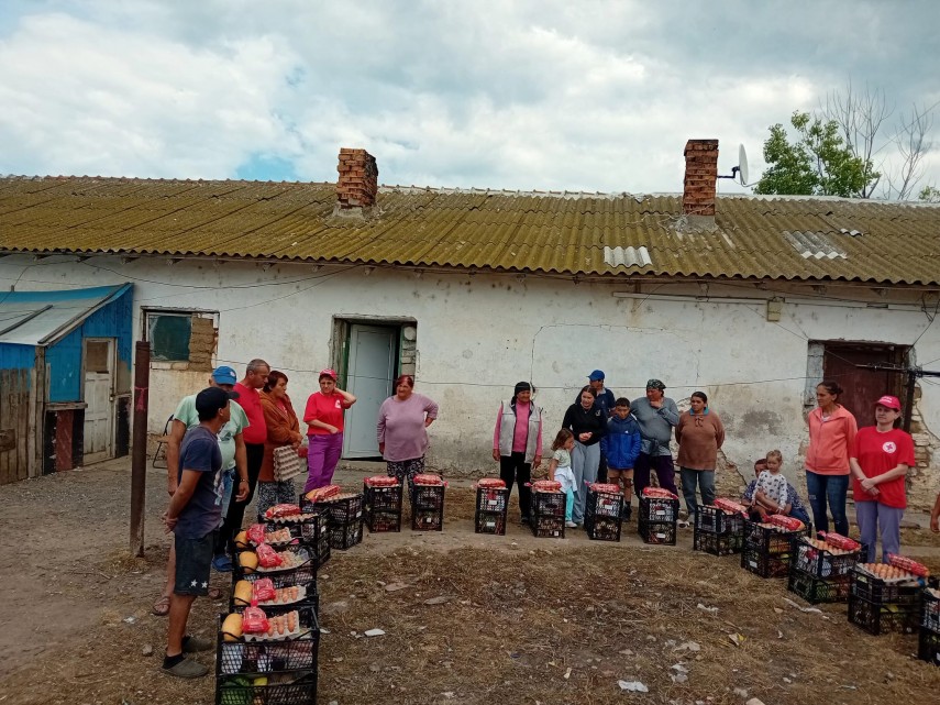 lumina inaltarii domnului adusa in sufletele celor nevoiasi de asociatia suflete deschise 683863df552f9