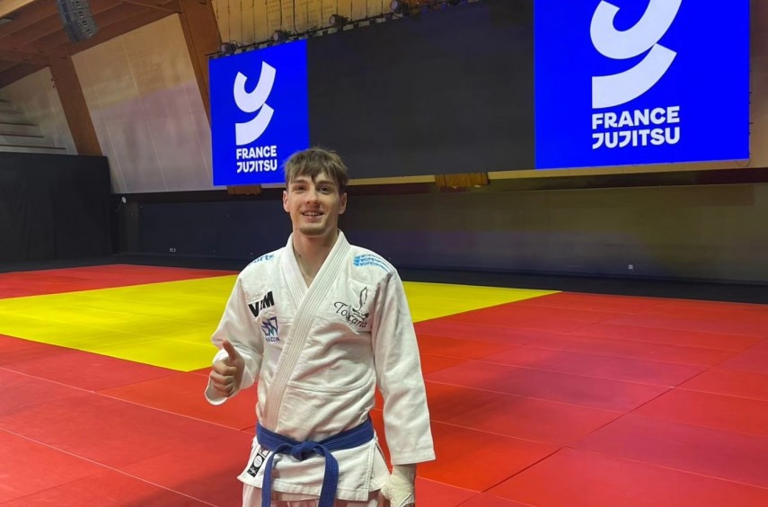 luptatorul stefan avram confruntare cu numarul 1 mondial la grand prix paris open 2025 galerie foto 68137f0a77e20