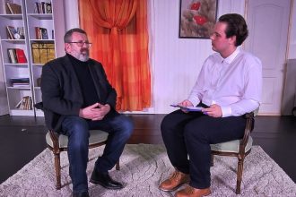 maestrul adrian titieni in exclusivitate pentru boema ovidius avem o profesie sub semnul necesitatii 681a8c4801351