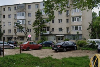 municipalitatea respinge din nou proiectul unui bloc ce ar urma sa fie ingramadit intre alte imobile 681d3a6700e01