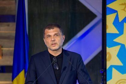 ne dezvoltam impreuna ne aparam valorile impreuna cladim impreuna un viitor pentru fiecare dintre noi suntem cu totii europa 681dfa3b03b82