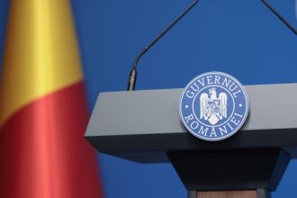 negocierile pentru formarea guvernului incep marti sunt patru partide la masa si minoritatile 6831cef466be7