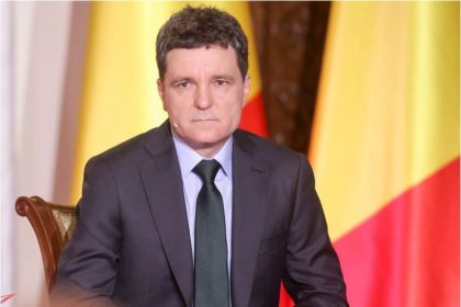nicusor dan incepe marti negocierile pentru formarea noului guvern 683183c2c163a