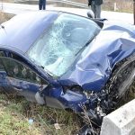o masina a intrat intr un cap de pod pe dj 381 un tanar a ajuns la spital 683167d60e744