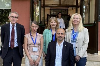 observatori de rang inalt la prezidentiale diplomati internationali martori ai votului romanilor democratia se bazeaza pe principiul sacru potrivit caruia vocea oamenilor conteaza 68175e315be50