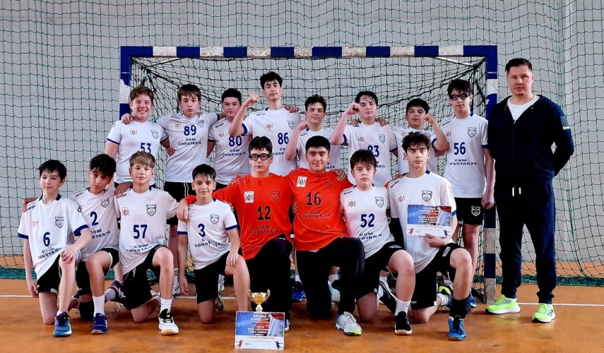 pentru al doilea an la rand echipa de juniori 4 s a calificat la turneul final parcurs plin de ambitie si daruire 681b68198c9b2