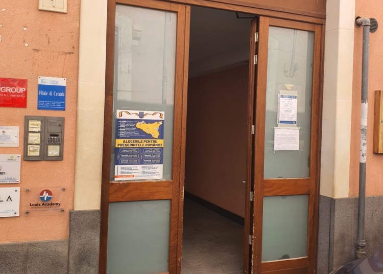 peste 190 000 de romani au mers deja la urne la alegerile prezidentiale in catania se voteaza fara incidente 6827b735ded5a