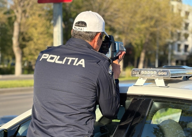 politistii au desfasurat actiunea blocada in navodari 6818625d32579