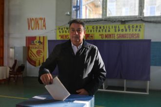 presedintele cjc florin mitroi avem nevoie de echilibru de pace si solutii pe termen mediu si lung votati pentru romania 6816f83d863ff