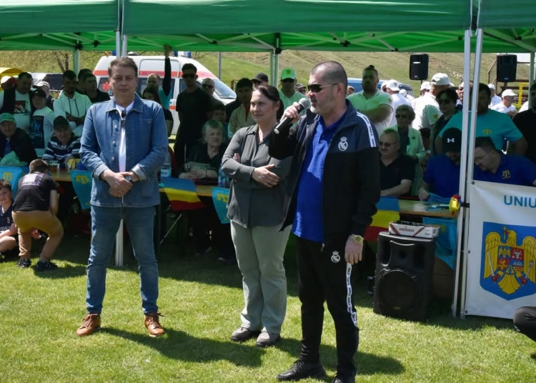 prima competitie de kures organizata de uniunea democrata a tatarilor turco musulmani a avut loc la valu lui traian a fost prezent si presedintele cj florin mitroi 6813d9042852c