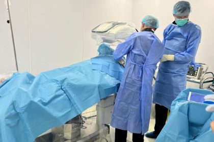prima interventie in noul laborator de tratare a tulburarilor de ritm cardiac al spitalului judetean 6834b13d1fa07