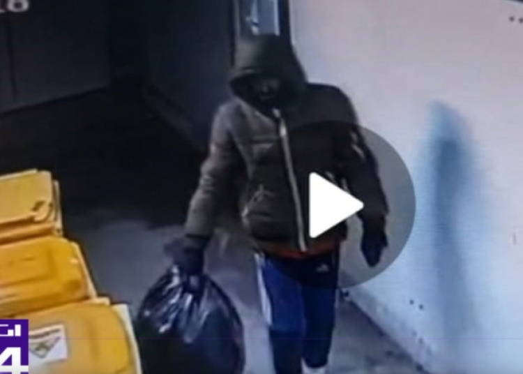 recidivistul cu sacul plin din costinesti a furat sucuri si o motocoasa apoi a dat vina pe o tigara dubioasa 682ba5d0f0b63