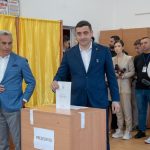 s au numarat voturile din 90 din sectii simion la distanta mare de antonescu 6817cdc0c5fd6