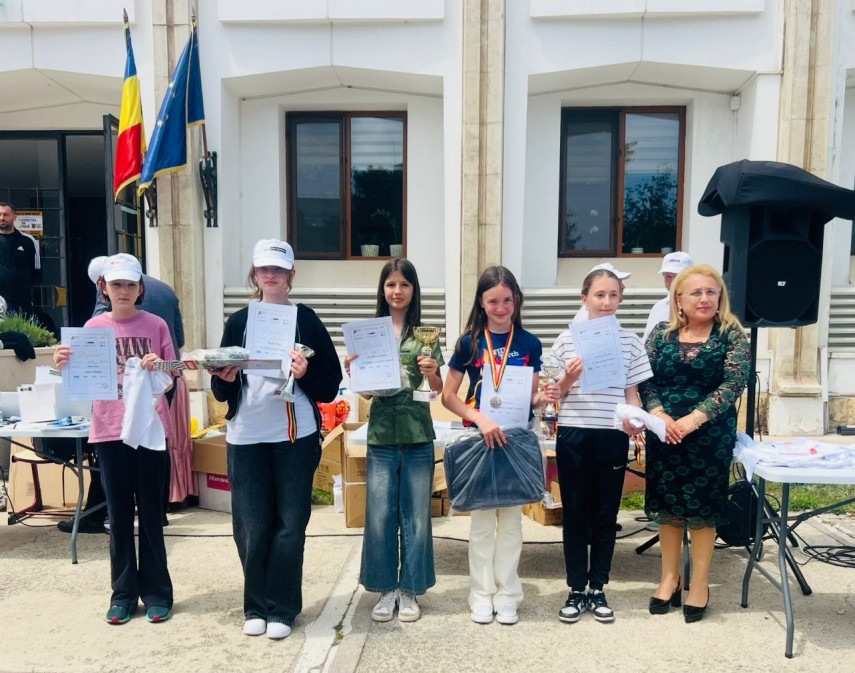 sahistii de la csm constanta rezultate deosebite in finala proiectului educatie prin sah galerie foto 683302630bdb3