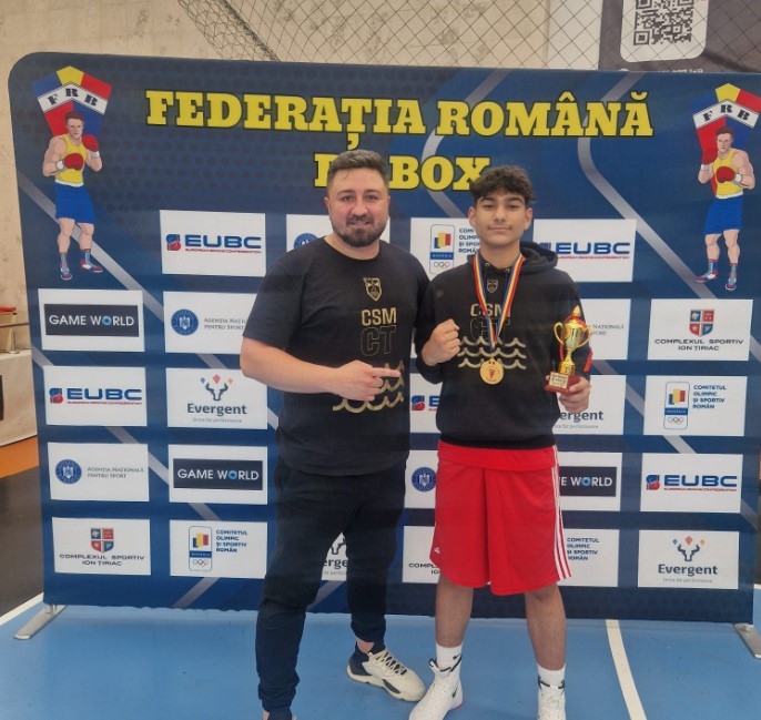 sali rahman a castigat cupa romaniei la box pentru cadeti 683b282bd3c7a