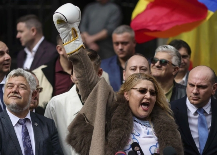 se pregateste o adevarata hemoragie in partidul dianei sosoaca 17 parlamentari se pregatesc sa migreze la alte formatiuni 68380c36c045e
