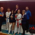 sportivii de la cs tomis karate si cs farul 15 medalii la europene andreea cotoban tripla campioana continentala galerie foto 682c8bb7674c8