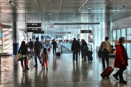un cetatean strain nu a fost lasat sa intre in romania 681465a5d779a