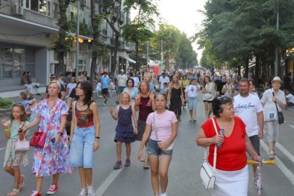 un tronson al bulevardului tomis devine pietonal din acest weekend 6838502ff41b9