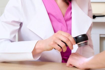verifica ti alunitele gratuit in constanta 13 medici dermatologi lupta pentru prevenirea cancerului de piele afla cum te poti programa 6825071b9ecfc