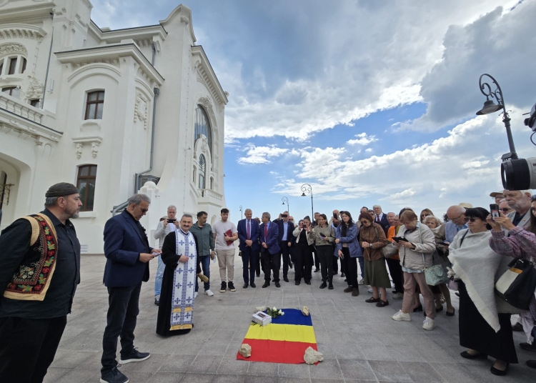 video a fost dezvelita placa prin care sunt comemorati detinutii politici care au refacut cazinoul dupa razboi primarul vergil chitac a primit diploma de onoare 68246c61df89c