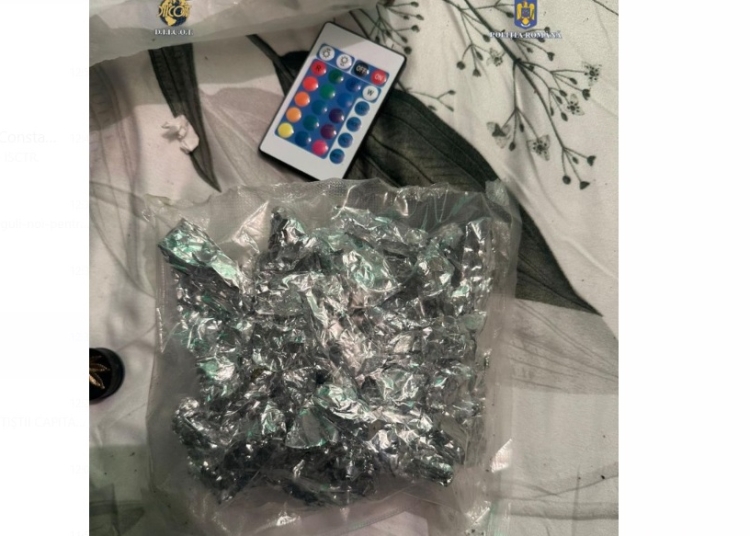 vindea droguri inclusiv minorilor in loc de bani accepta si telefoane mobile 681ddabcbc981